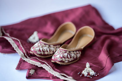 Noor Royale Jutti - Maroon