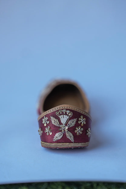 Noor Royale Jutti - Maroon